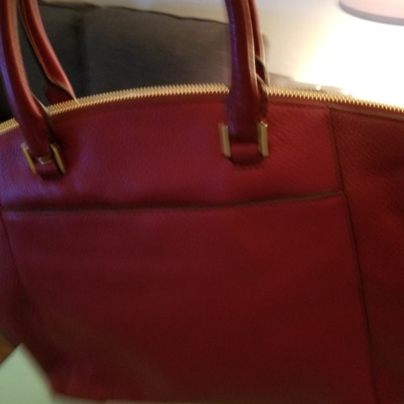 Micheal kors red lamb skin bag - Picture 2 of 2